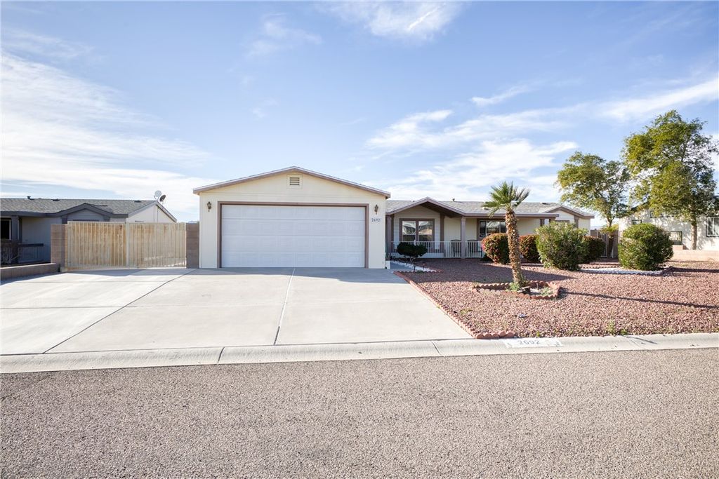 2692 E Philip Circle, Fort Mohave, AZ 86426