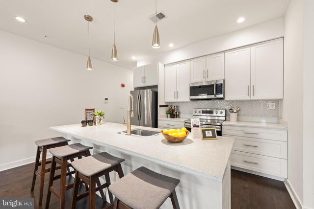 319 VARNUM ST NW #3, Washington, DC 20011
