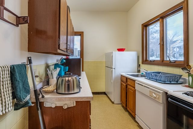 42 Old Colony Way 29, Orleans, MA 02653