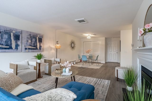 42 Old Colony Way 29, Orleans, MA 02653