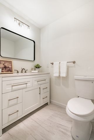 42 Old Colony Way 29, Orleans, MA 02653