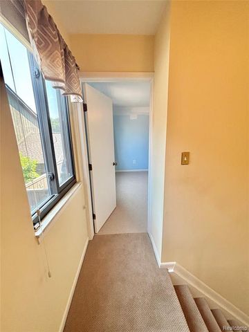 37122 Clubhouse Drive, Sterling Heights, MI 48312