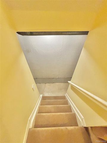 37122 Clubhouse Drive, Sterling Heights, MI 48312