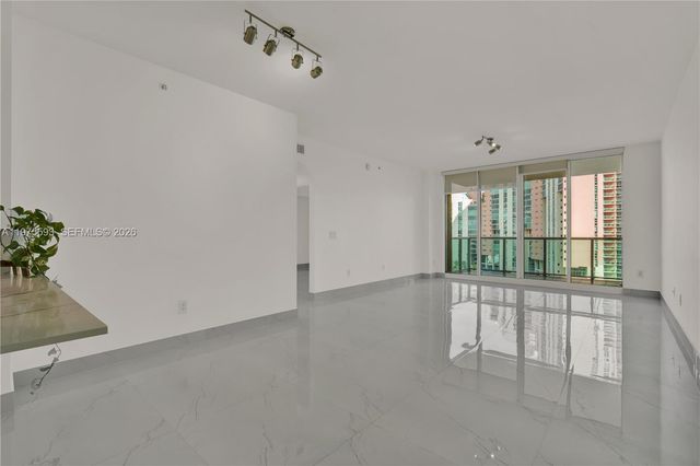 3340 NE 190th Street 1108, Aventura, FL 33180
