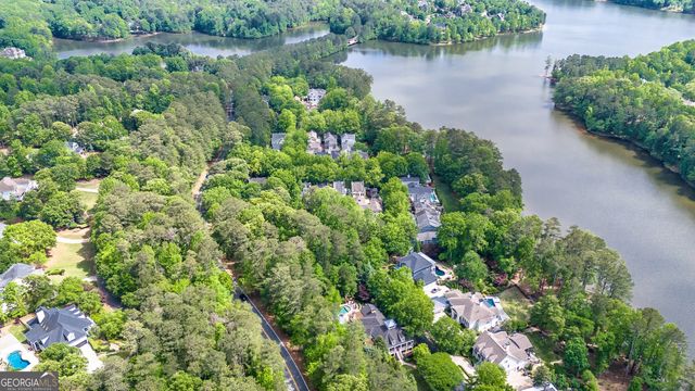 221 N Cove Drive, Peachtree City, GA 30269