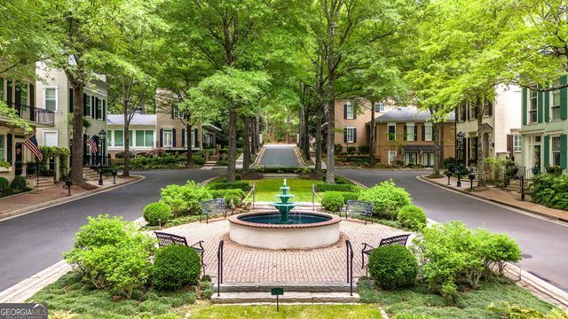 221 N Cove Drive, Peachtree City, GA 30269