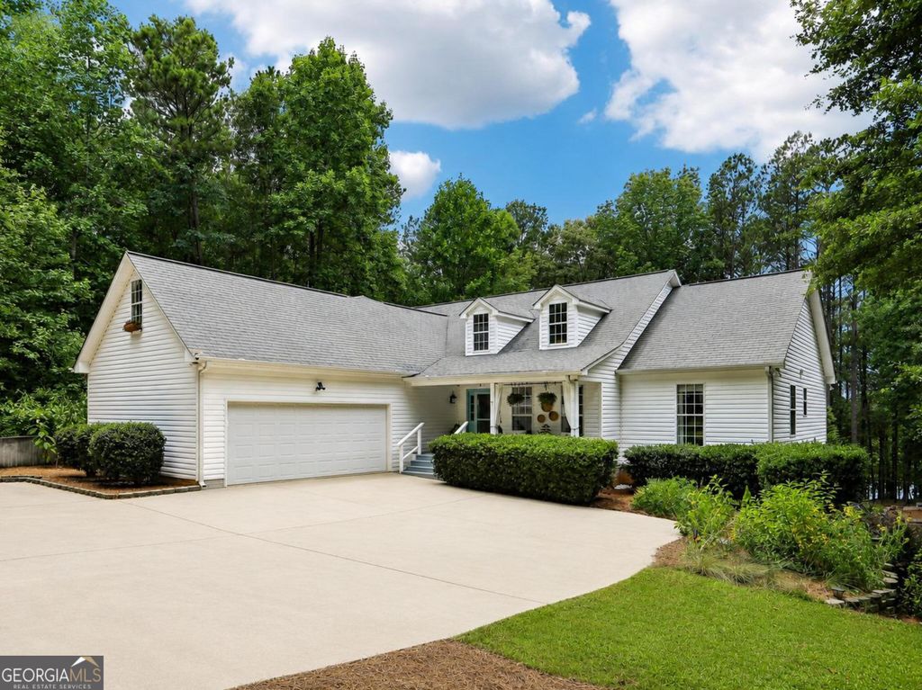 79 Driftwood Court, Newnan, GA 30263