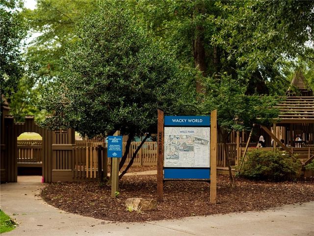 5025 Village Green Way, Alpharetta, GA 30009