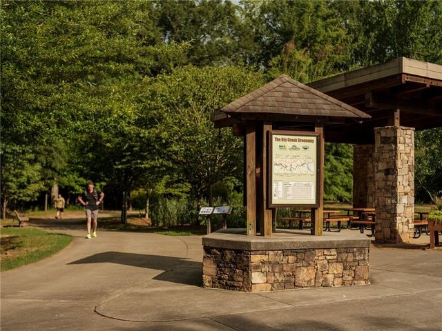 5025 Village Green Way, Alpharetta, GA 30009