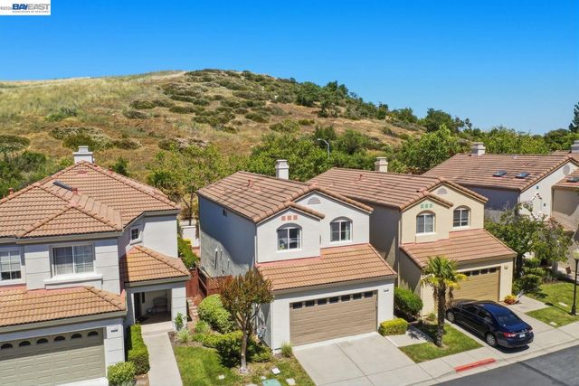 1130 Vista Pointe Cir, San Ramon, CA 94582