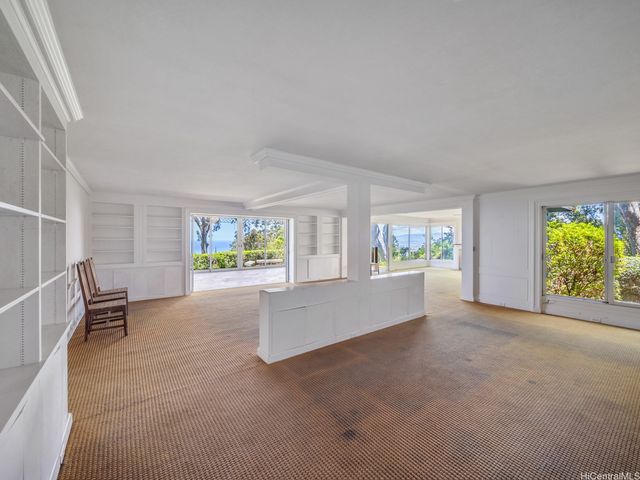 3330 Tantalus Drive, Honolulu, HI 96822