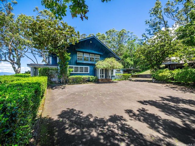 3330 Tantalus Drive, Honolulu, HI 96822