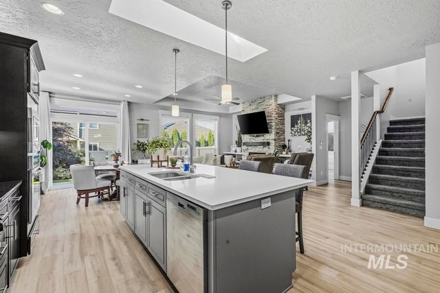 4339 S Metallic Way, Boise, ID 83709