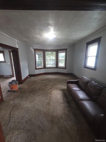202 Tyler Street, Highland Park, MI 48203
