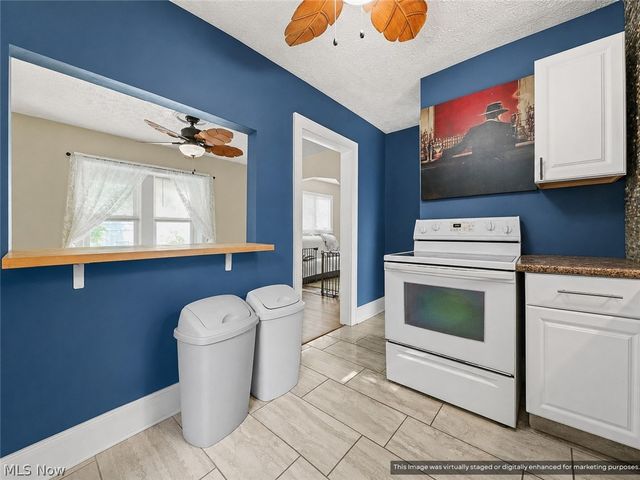 912 Hunt Street, Akron, OH 44306