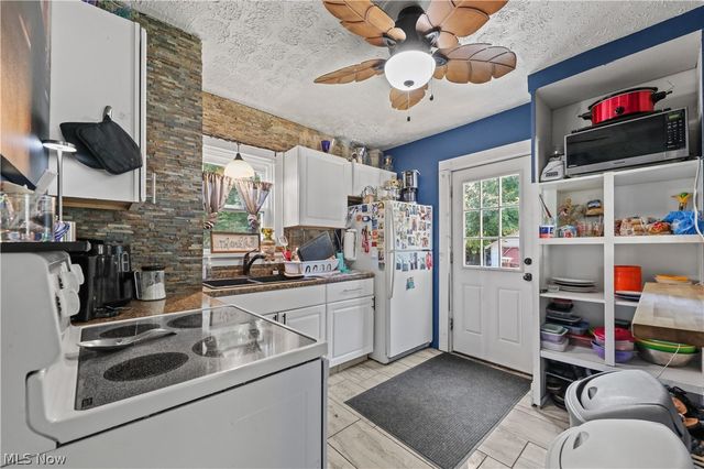 912 Hunt Street, Akron, OH 44306