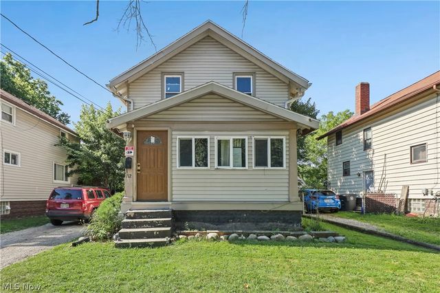 912 Hunt Street, Akron, OH 44306
