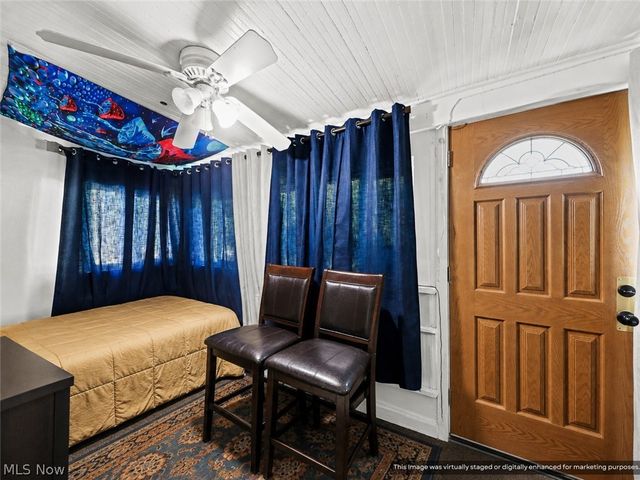 912 Hunt Street, Akron, OH 44306
