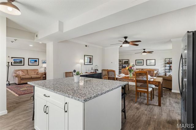 15049 Claymoor Court 17, Chesterfield, MO 63017