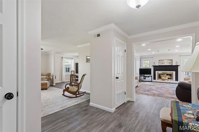 15049 Claymoor Court 17, Chesterfield, MO 63017