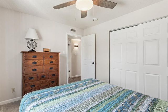 15049 Claymoor Court 17, Chesterfield, MO 63017