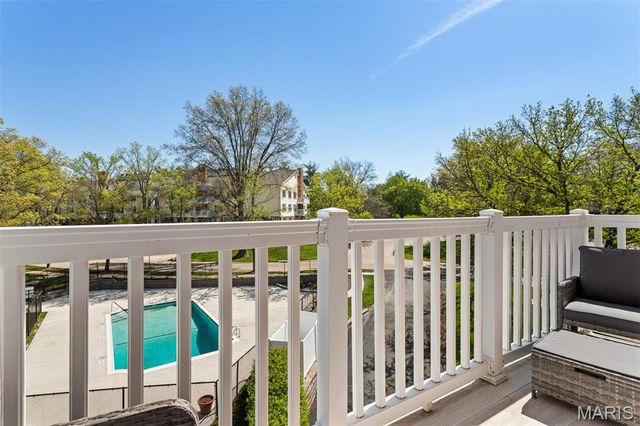 15049 Claymoor Court 17, Chesterfield, MO 63017