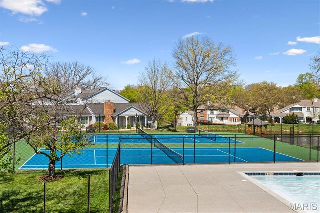 15049 Claymoor Court 17, Chesterfield, MO 63017