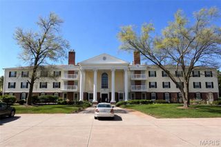 15049 Claymoor Court 17, Chesterfield, MO 63017