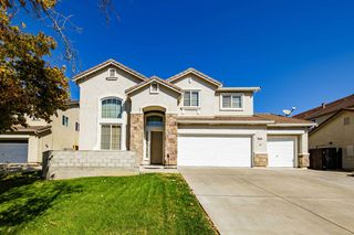 1373 Cougar Creek Dr, Patterson, CA 95363