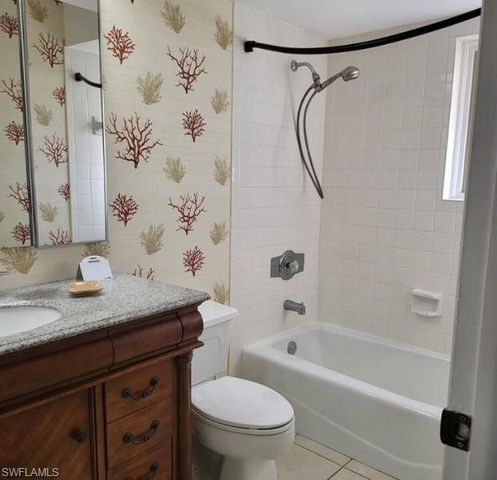 240 Palm River BLVD # C102, Naples, FL 34110