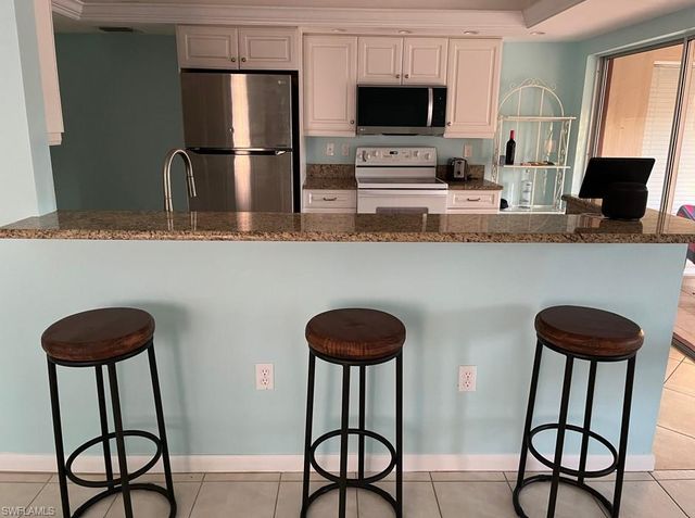 240 Palm River BLVD # C102, Naples, FL 34110