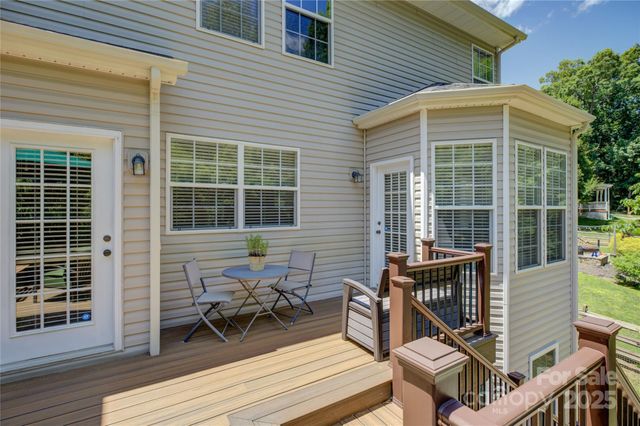 12125 Mountainside Lane, Charlotte, NC 28278