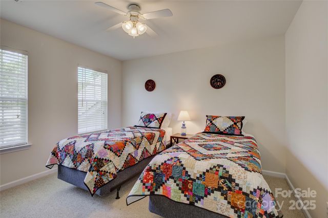 12125 Mountainside Lane, Charlotte, NC 28278