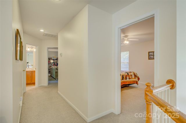 12125 Mountainside Lane, Charlotte, NC 28278
