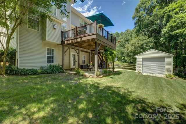 12125 Mountainside Lane, Charlotte, NC 28278