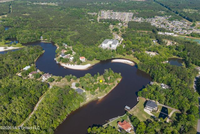 000 River Heights Lane, D'iberville, MS 39540