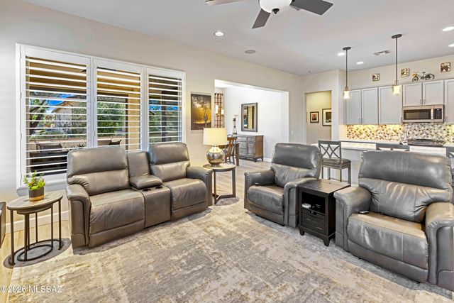 61127 E Shale Road, Oracle, AZ 85623