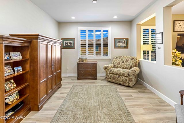 61127 E Shale Road, Oracle, AZ 85623