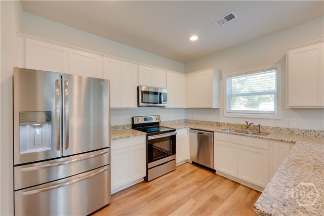 219 Caroline Way, Guyton, GA 31312