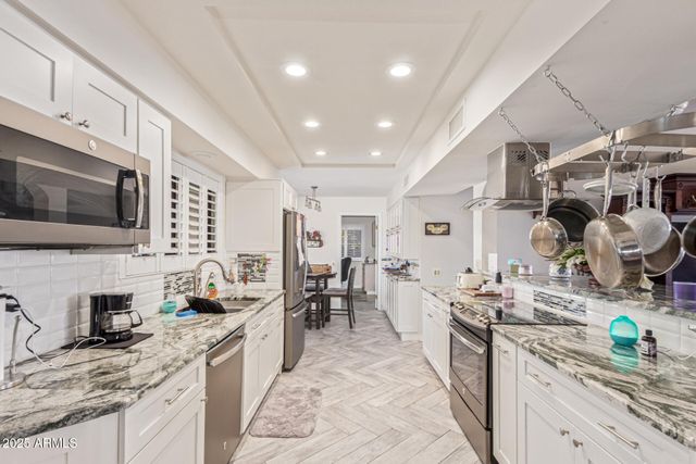 14423 W DESERT GLEN Drive, Sun City West, AZ 85375