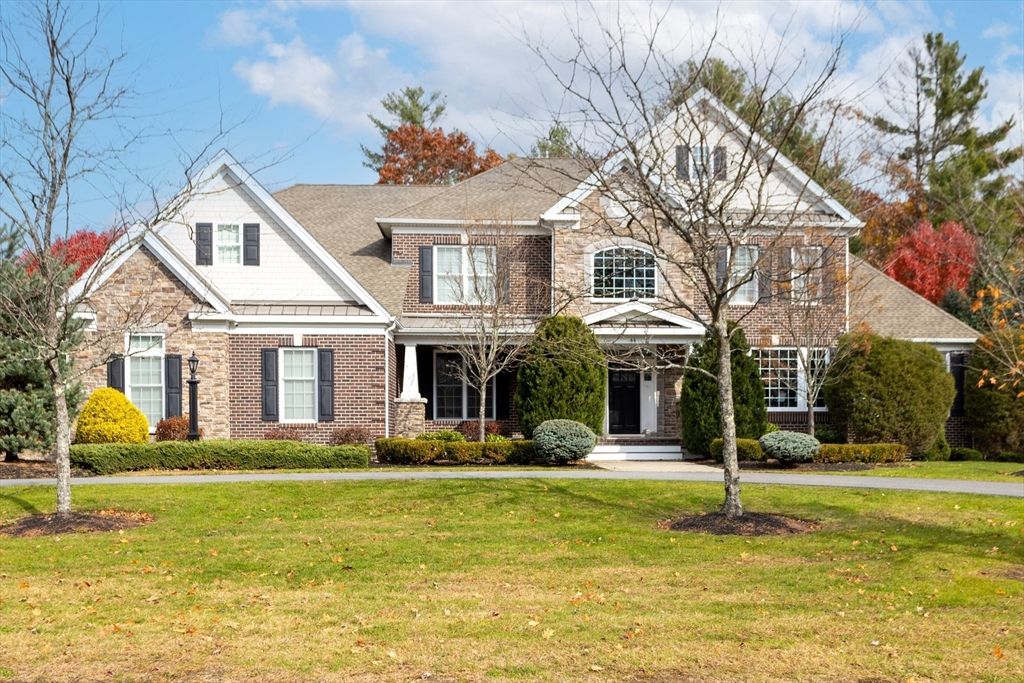 44 Mill Brook Avenue, Walpole, MA 02081