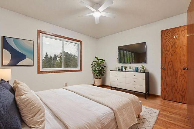 4370 Buckingham Court 1407, Vadnais Heights, MN 55127