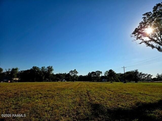 1245 Melvin Dupuis Road, Breaux Bridge, LA 70517