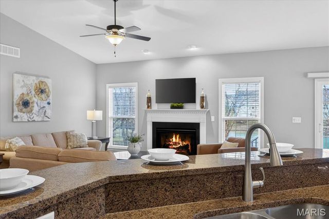 142 Meadows Of Wildwood Boulevard, Wildwood, MO 63040