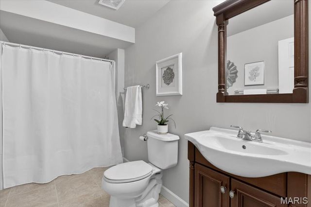 142 Meadows Of Wildwood Boulevard, Wildwood, MO 63040