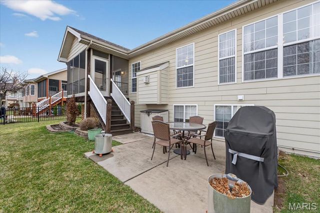 142 Meadows Of Wildwood Boulevard, Wildwood, MO 63040