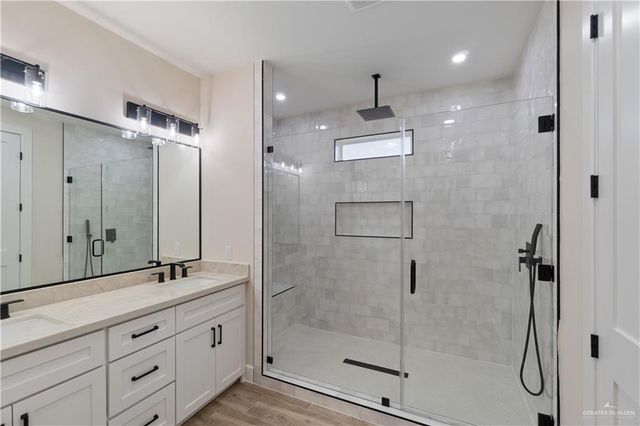 9857 N Heights N, Harlingen, TX 78552