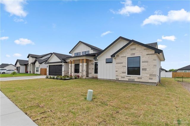 9857 N Heights N, Harlingen, TX 78552