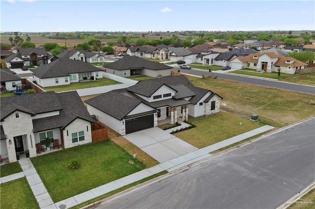 9857 N Heights N, Harlingen, TX 78552