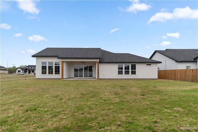 9857 N Heights N, Harlingen, TX 78552